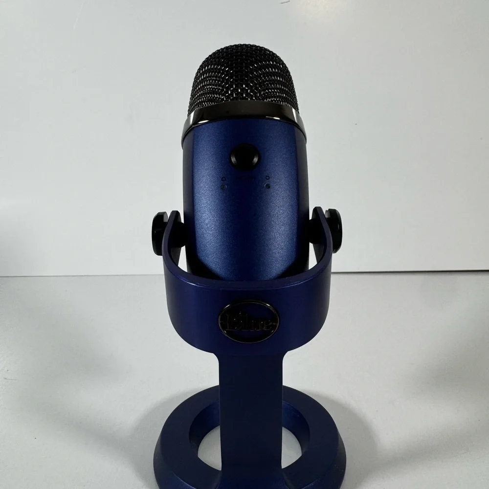 Blue Yeti Nano USB Microphone Vivid Blue | Works Great | With USB Cable